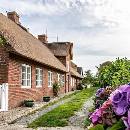 Skriiwers Hueues Alkersum